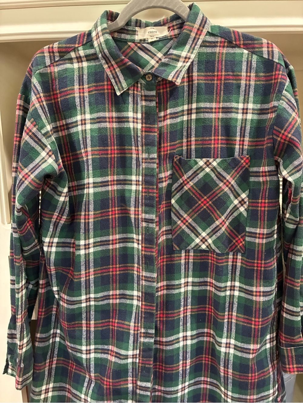 entro Green and Red Plaid Button-Down Shirtv